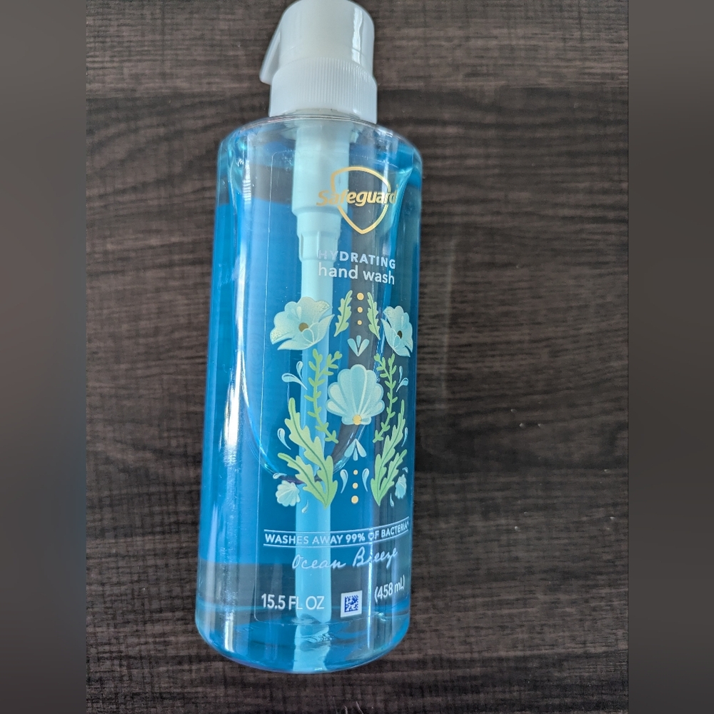 Ocean Breeze Hydrating Hand Wash - Safeguard